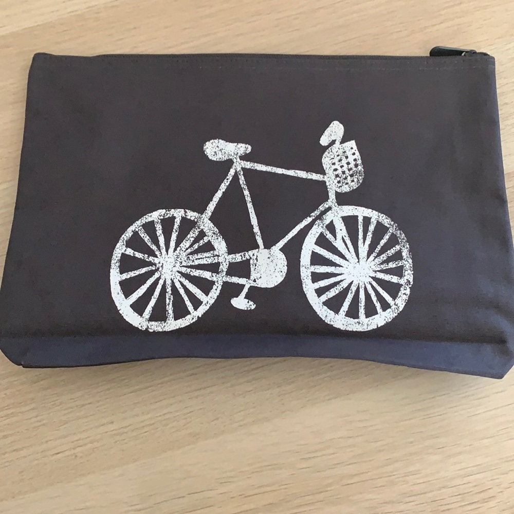 Thirty one Zipper Pouch